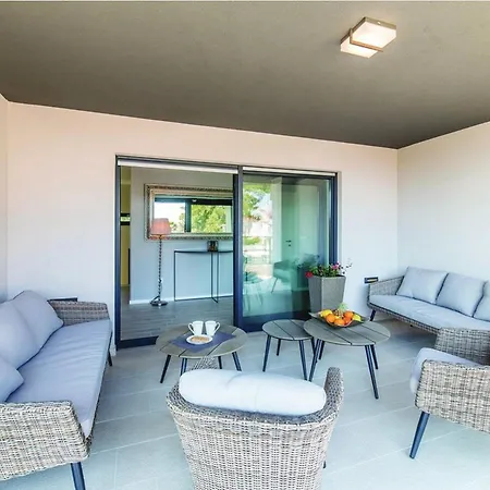Modern Kastel With Private Pool, Gym, And Large Outdoor Space